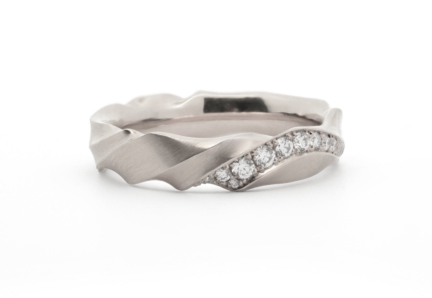 Diamond Set Ripple Ring