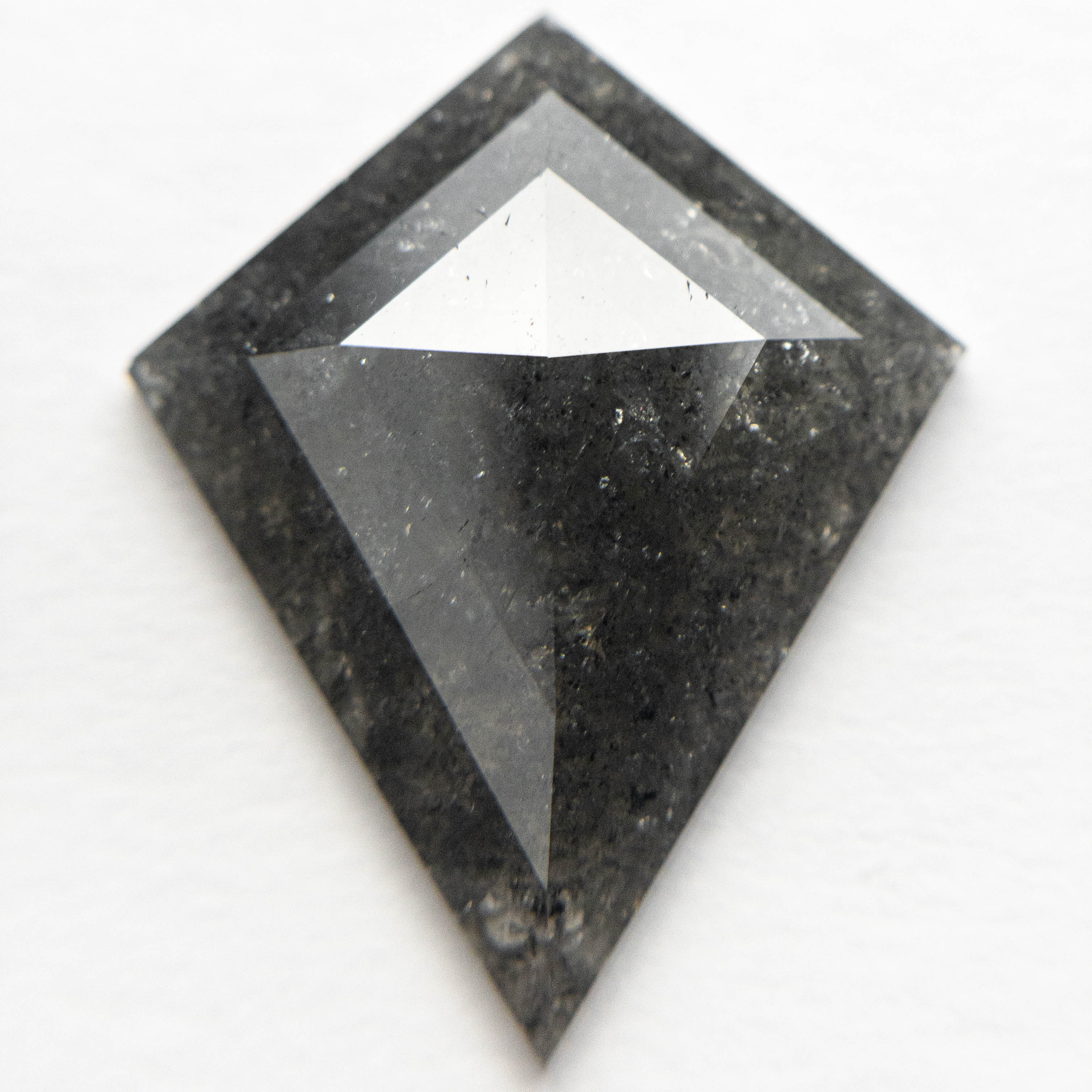 5.64ct 18.52x14.95x3.67mm Kite Rosecut 18922-01