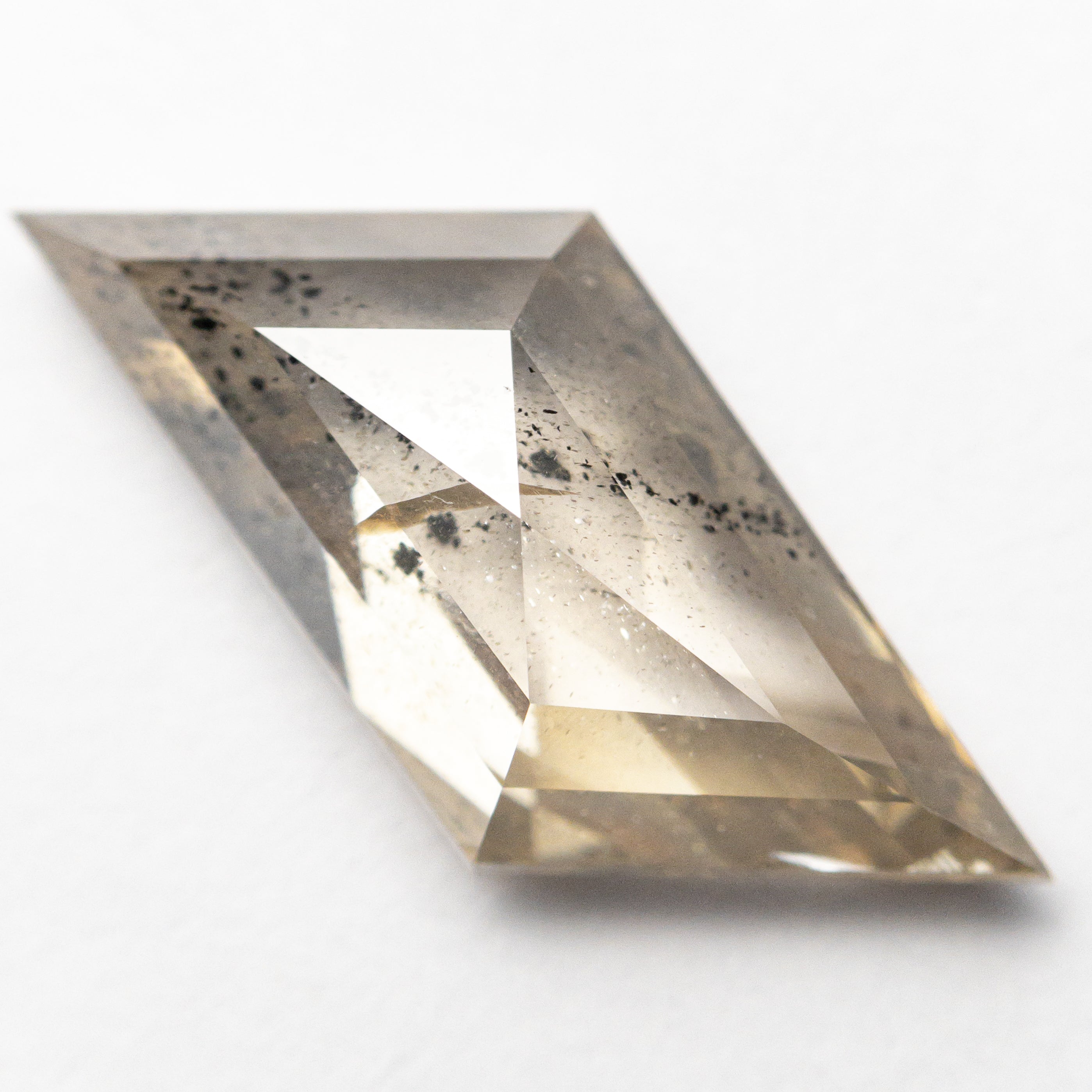 3.45ct 17.77x6.91x3.93mm Geometric Rosecut 19193-02