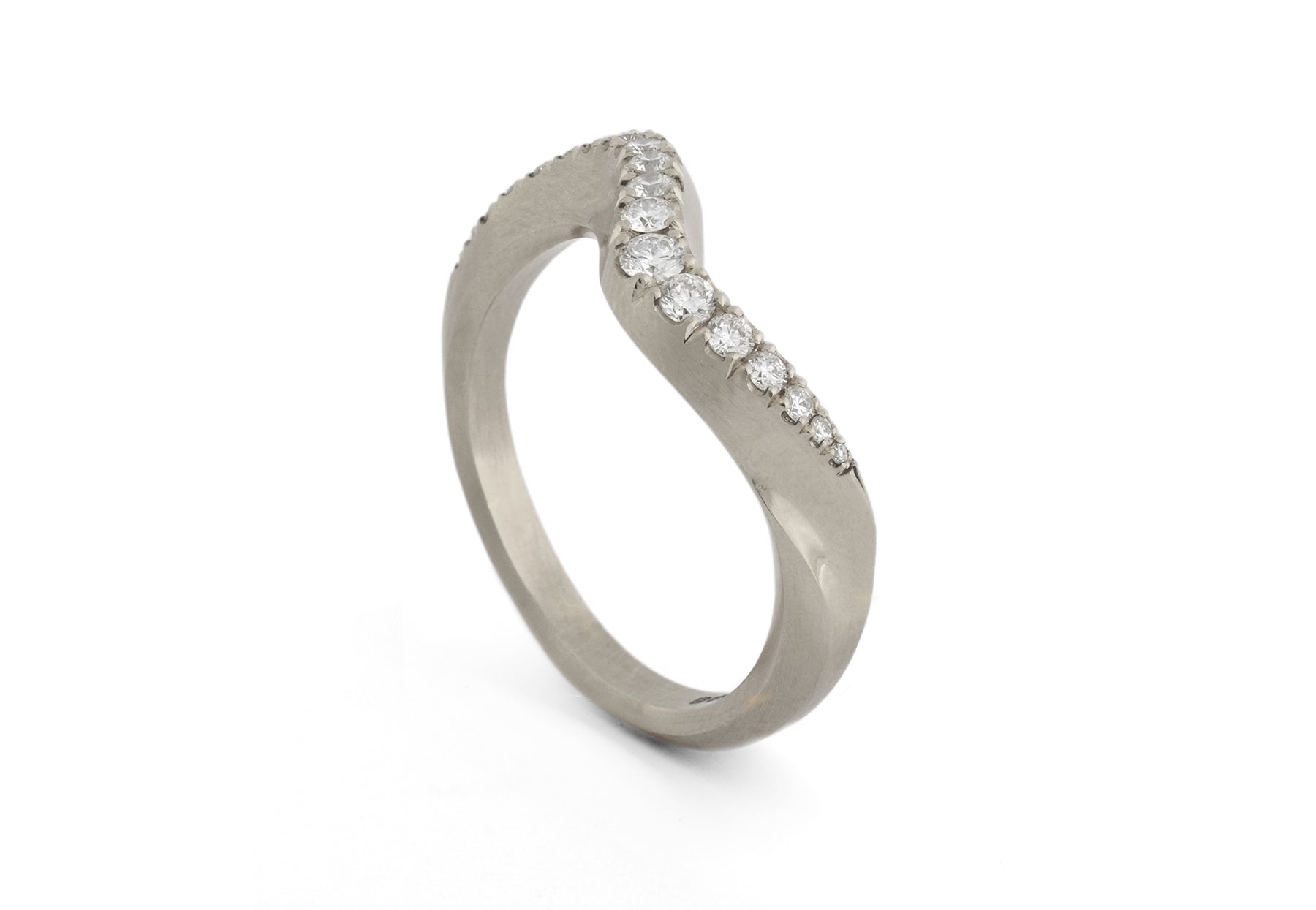 Arris carved ring with castelle diamonds-McCaul