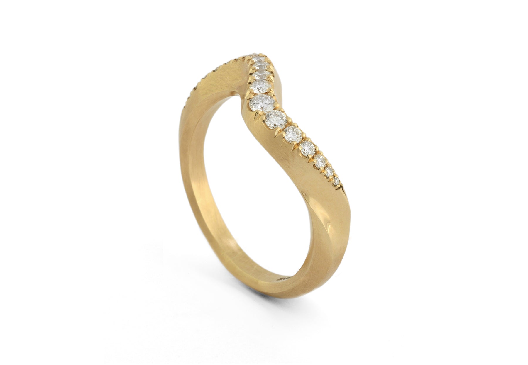 Arris carved ring with castelle diamonds-McCaul